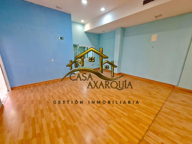 Erhverv til salg i Vélez-Málaga - € 120.000 (Ref: 8999558)