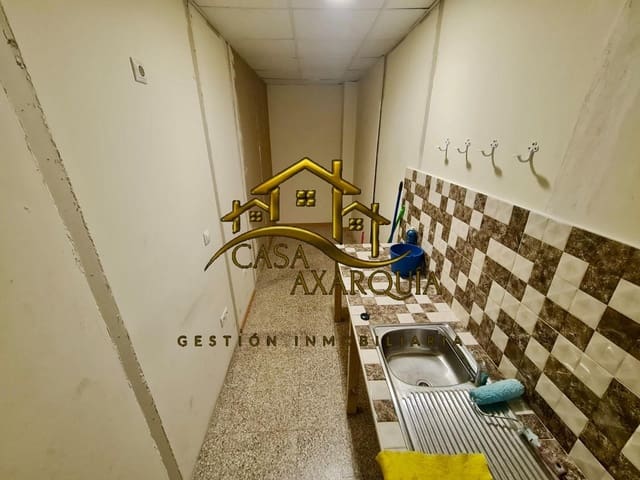 Erhverv til salg i Vélez-Málaga - € 120.000 (Ref: 8999558)