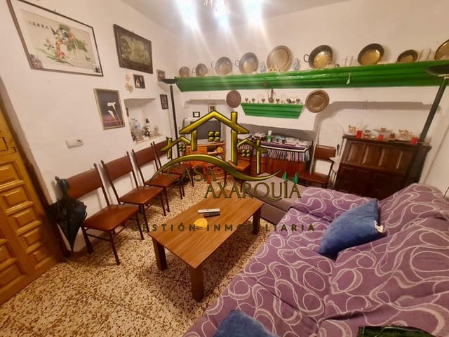 4 soveværelse Byhus til salg i Comares - € 125.000 (Ref: 8999561)