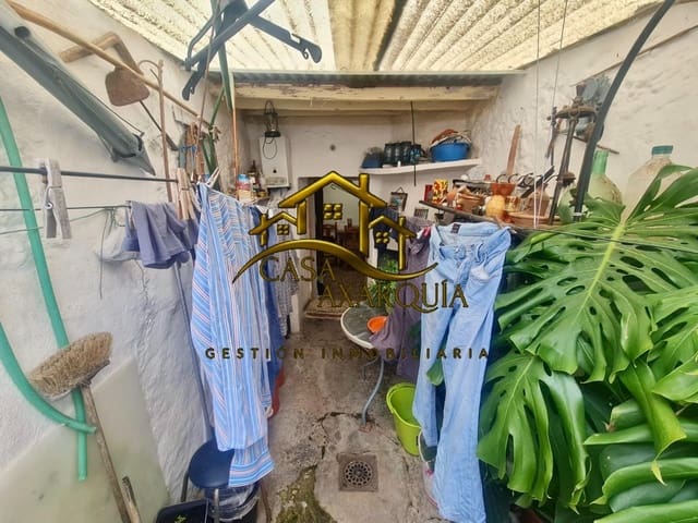 4 soveværelse Byhus til salg i Comares - € 125.000 (Ref: 8999561)