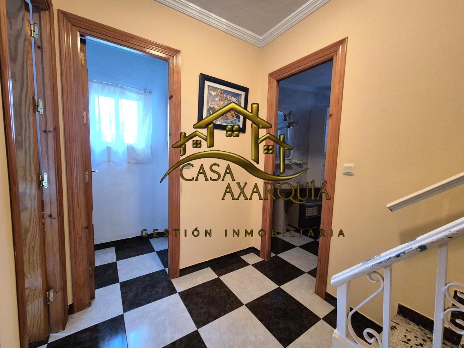 3 bedroom Townhouse for sale in Competa with garage - € 119,900 (Ref: 8999563)