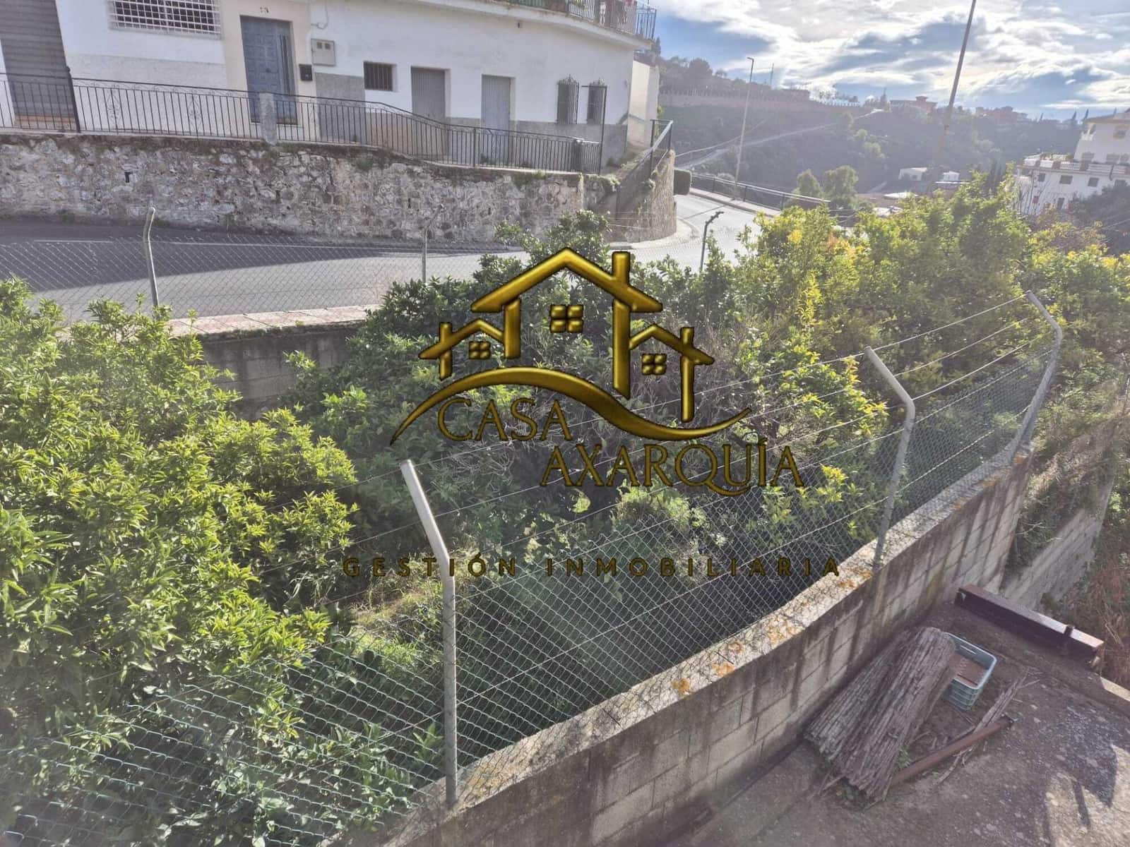 3 bedroom Townhouse for sale in Competa with garage - € 119,900 (Ref: 8999563)