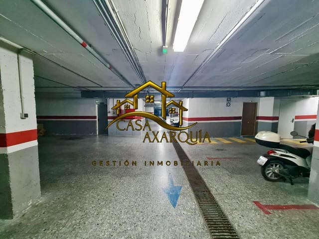 Garaż na sprzedaż w Vélez-Málaga - 14 900 € (Ref: 8999567)