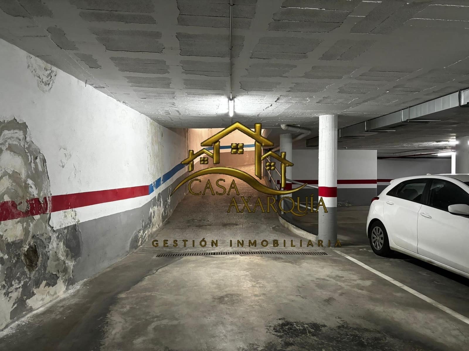 Garage à vendre à Velez-Malaga - 17 000 € (Ref: 8999569)