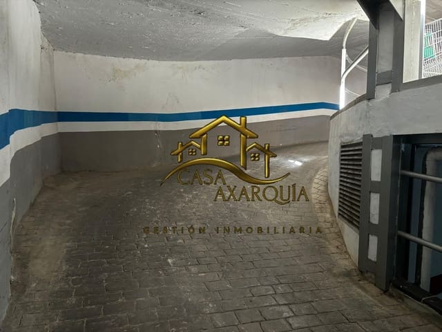 Garage à vendre à Vélez-Málaga - 17 000 € (Ref: 8999569)