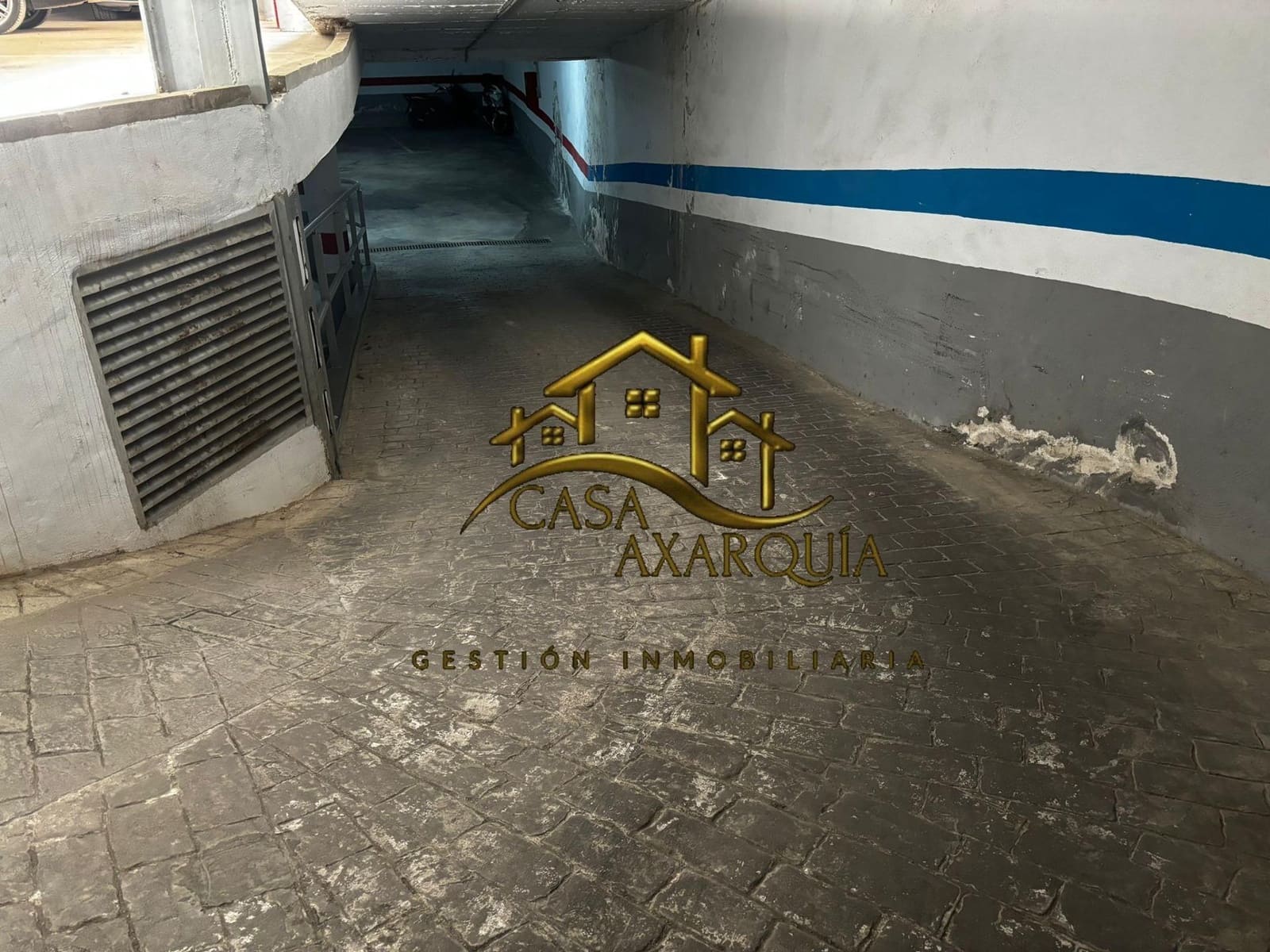 Garage à vendre à Velez-Malaga - 17 000 € (Ref: 8999569)