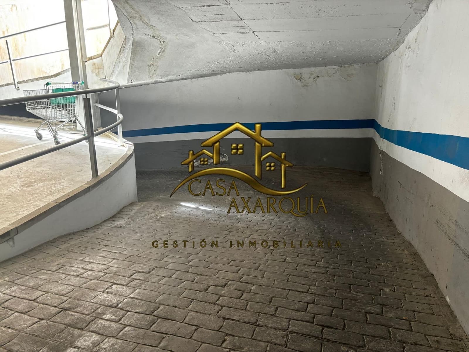 Garage à vendre à Velez-Malaga - 17 000 € (Ref: 8999569)