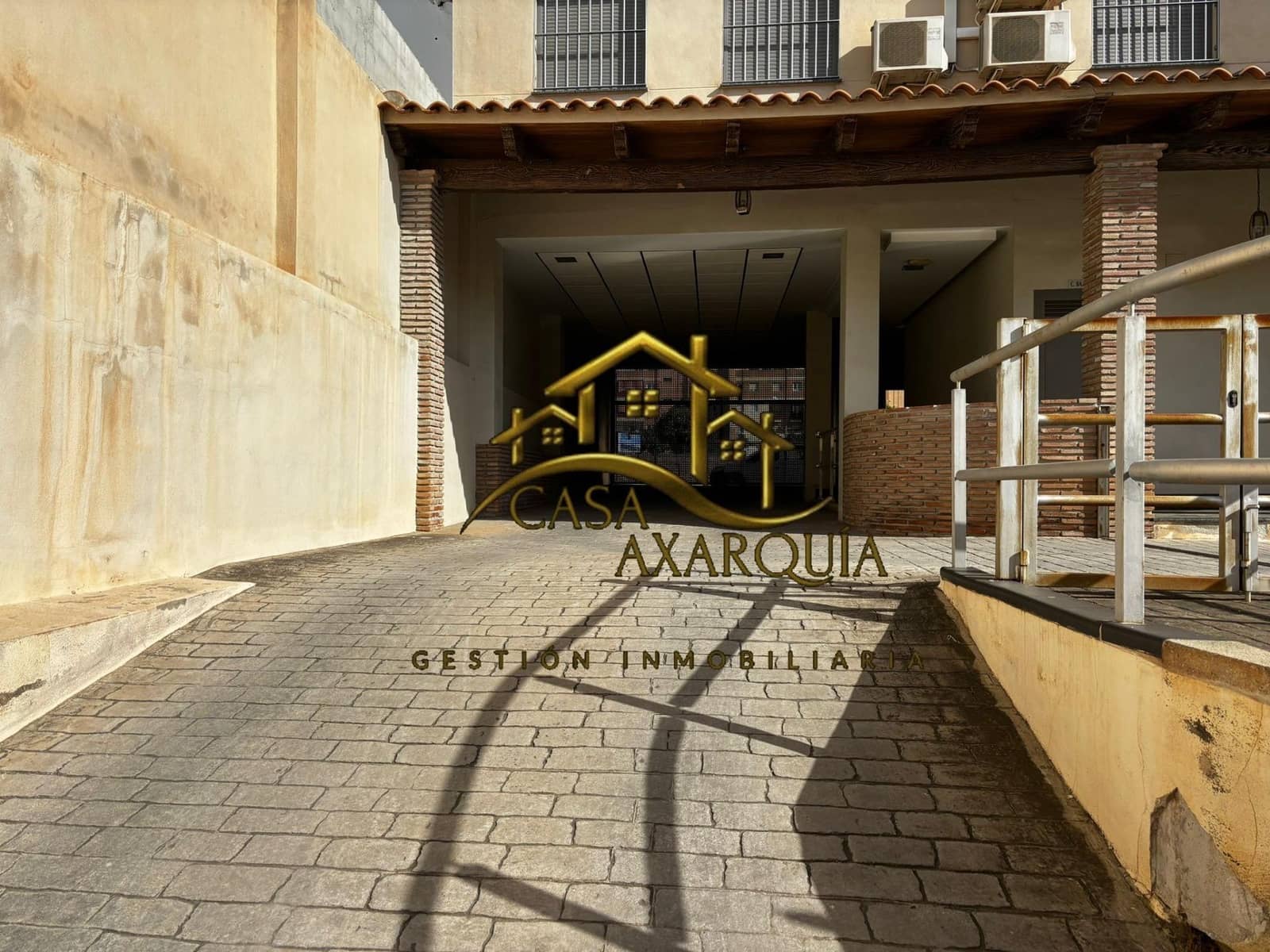 Garage à vendre à Velez-Malaga - 17 000 € (Ref: 8999569)