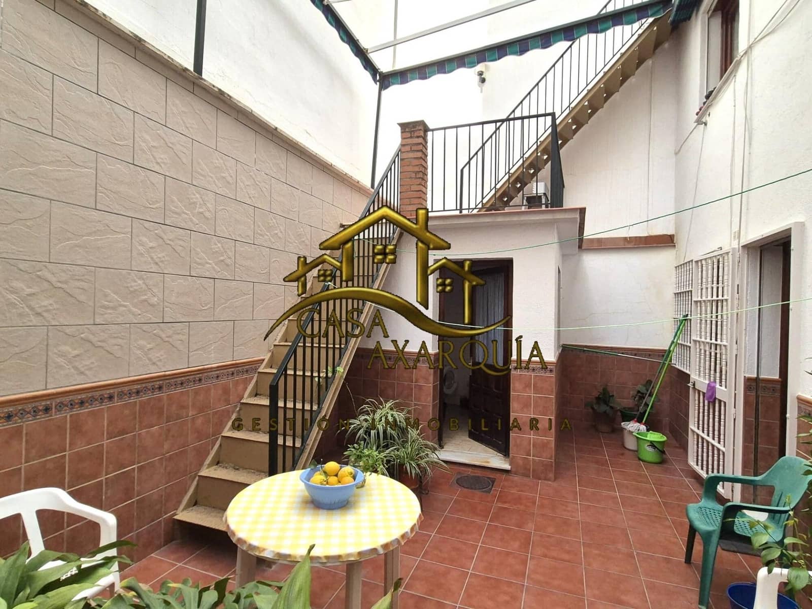 6 soverom Hus til salgs i Velez-Malaga - € 349 900 (Ref: 9062576)