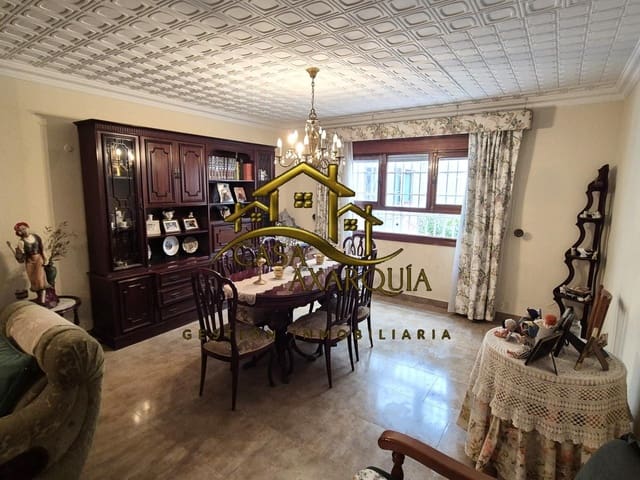 6 soverom Hus til salgs i Vélez-Málaga - € 349 900 (Ref: 9062576)