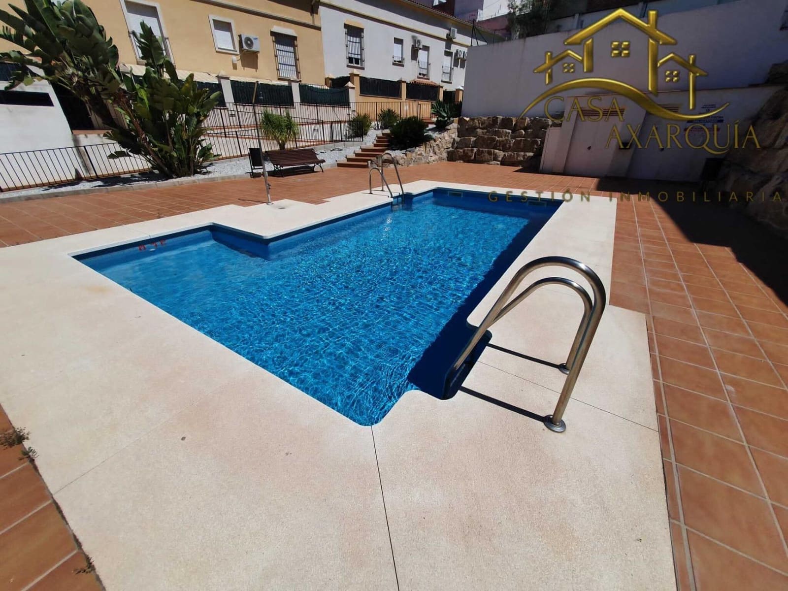 2 soveværelse Lejlighed til salg i Velez-Malaga med swimmingpool - € 175.000 (Ref: 9200665)