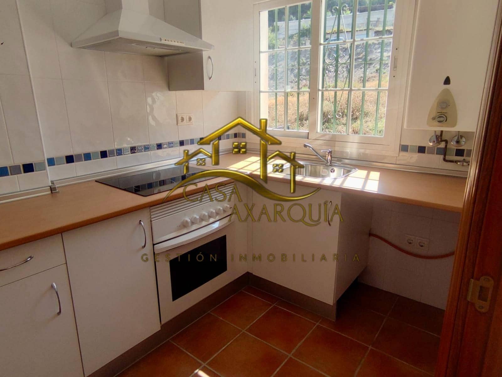 3 quarto Moradia em Banda para venda em Alcaucin com piscina garagem - 157 000 € (Ref: 9202585)