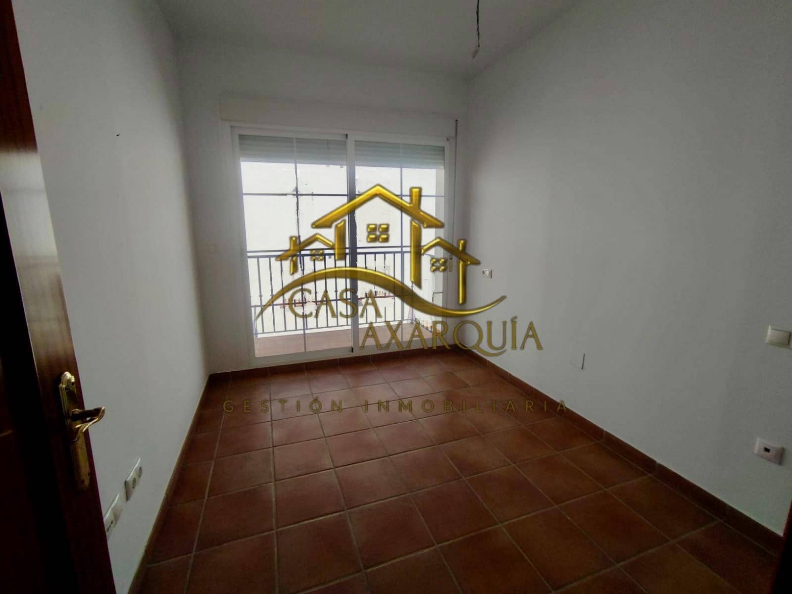 3 quarto Moradia em Banda para venda em Alcaucin com piscina garagem - 157 000 € (Ref: 9202585)