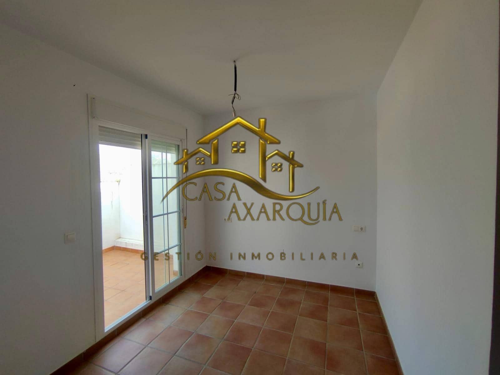 3 quarto Moradia em Banda para venda em Alcaucin com piscina garagem - 157 000 € (Ref: 9202585)