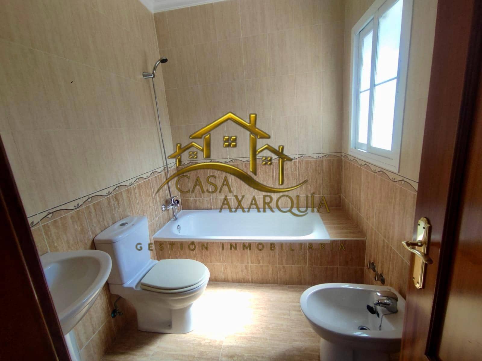 3 quarto Moradia em Banda para venda em Alcaucin com piscina garagem - 157 000 € (Ref: 9202585)