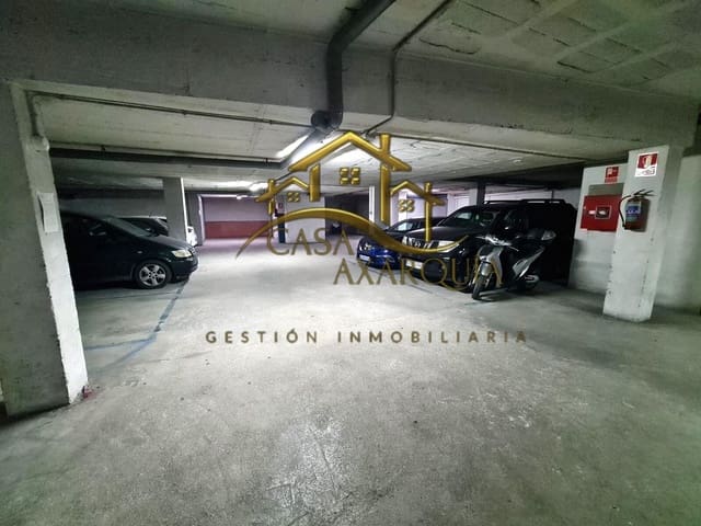 Garage à vendre à Vélez-Málaga - 39 000 € (Ref: 9285365)