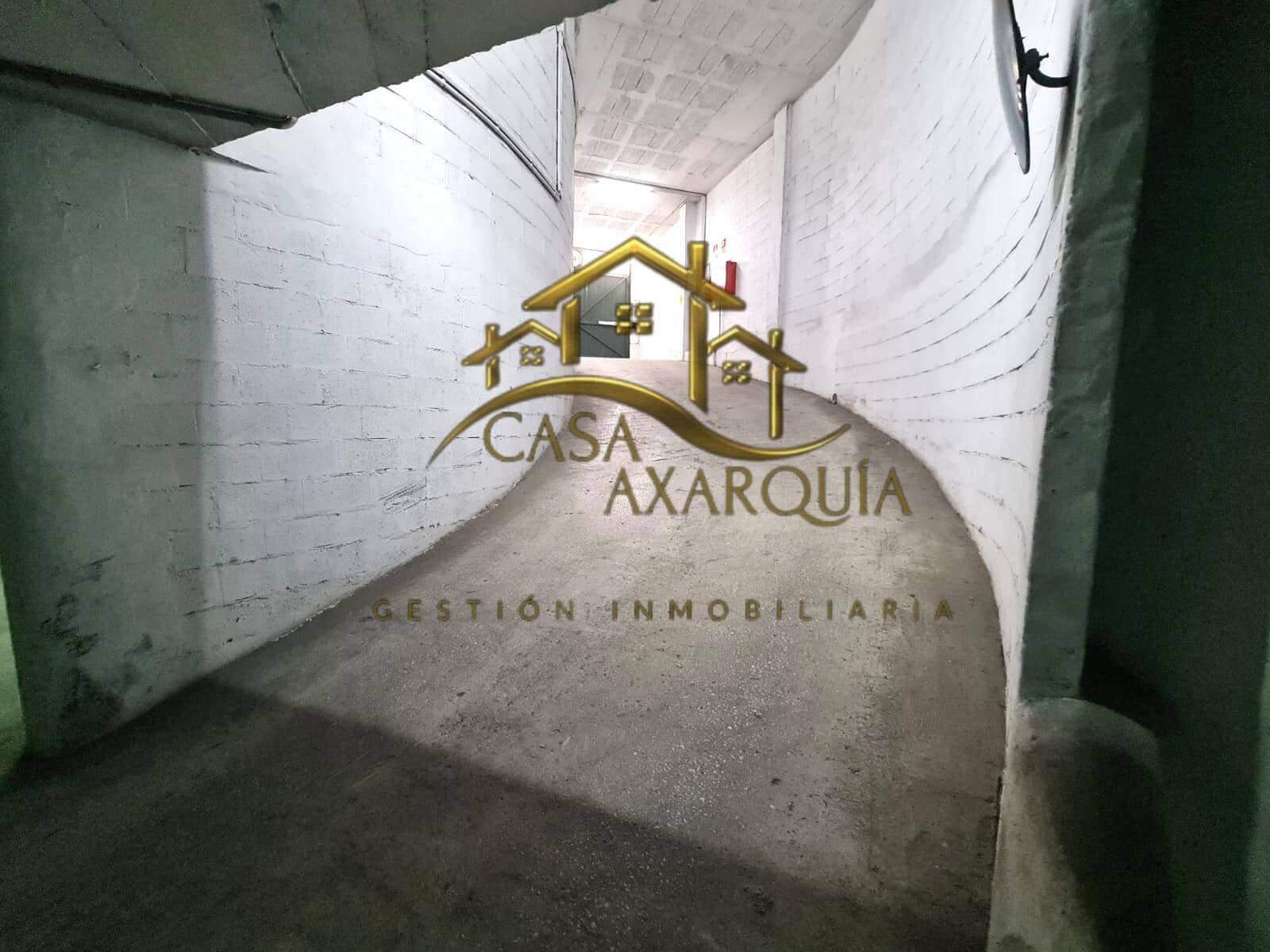 Garasje til salgs i Velez-Malaga - € 39 000 (Ref: 9285365)