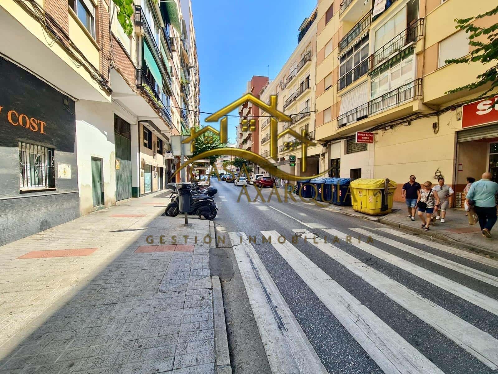 Garasje til salgs i Velez-Malaga - € 39 000 (Ref: 9285365)