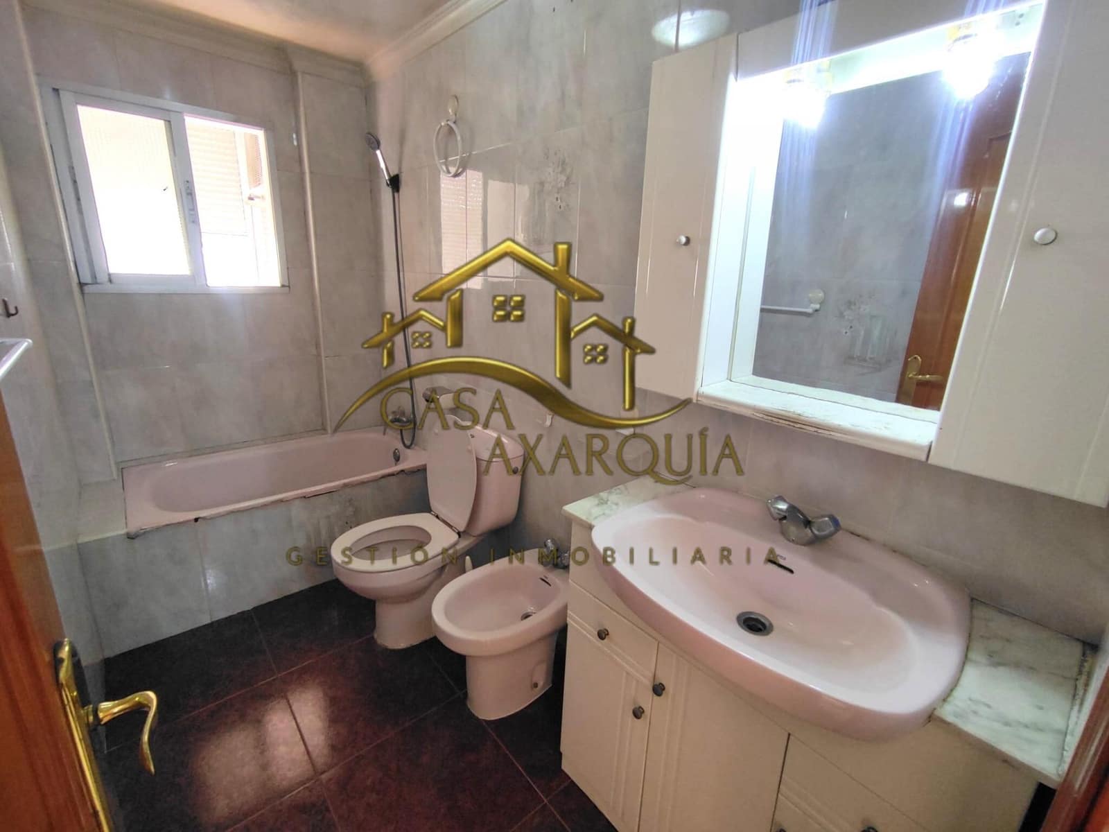 3 bedroom Flat for sale in Velez-Malaga - € 165,000 (Ref: 9335195)