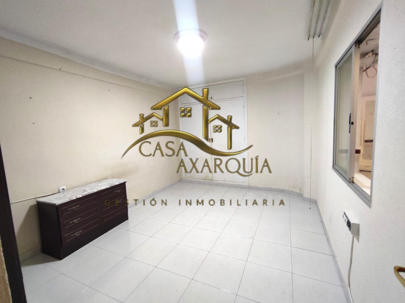 3 bedroom Flat for sale in Velez-Malaga - € 165,000 (Ref: 9335195)