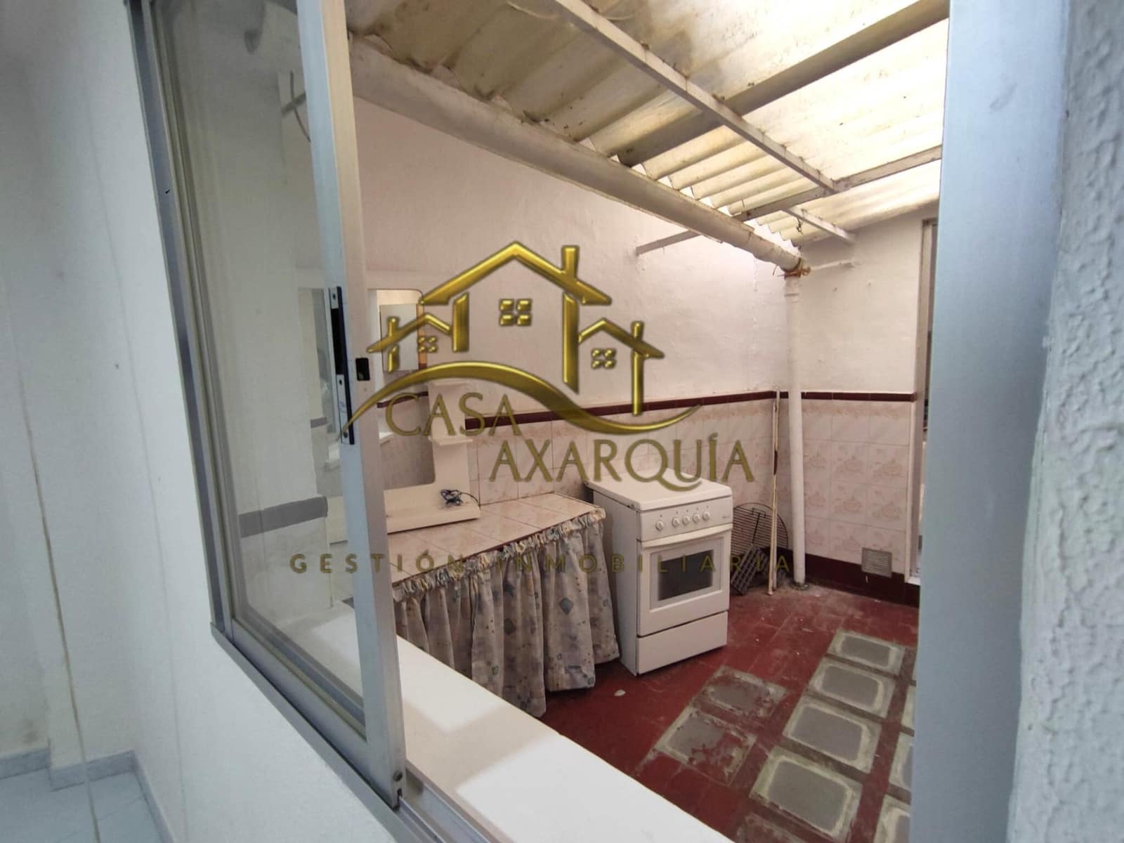 3 bedroom Flat for sale in Velez-Malaga - € 165,000 (Ref: 9335195)