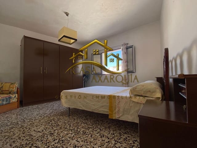 2 makuuhuone Rivitalo myytävänä paikassa Sedella - 75 000 € (Ref: 9435981)