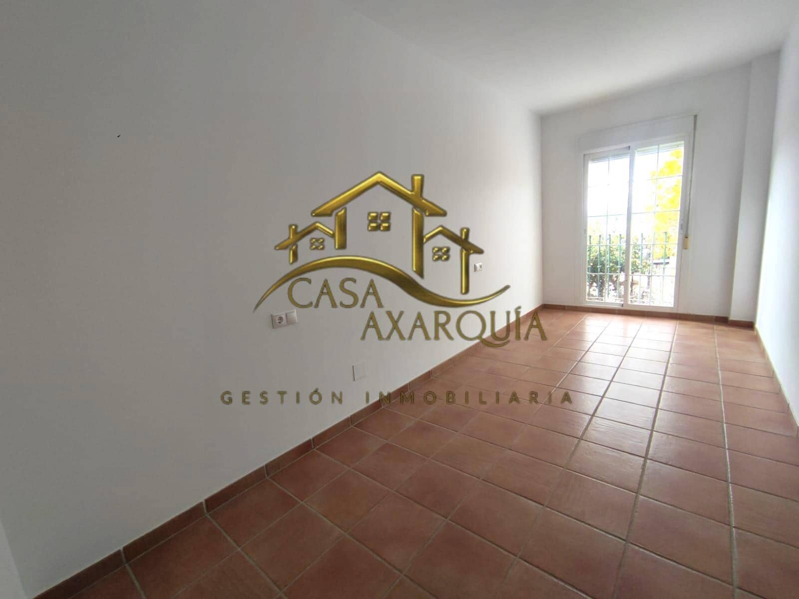 3 slaapkamer Rijtjeshuis te koop in Alcaucin met zwembad garage - € 185.000 (Ref: 9450140)