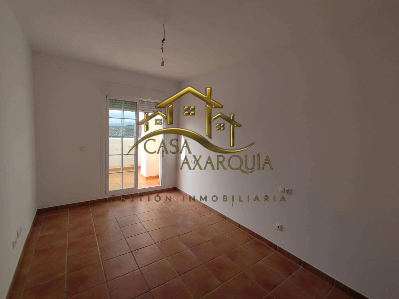 3 slaapkamer Rijtjeshuis te koop in Alcaucin met zwembad garage - € 185.000 (Ref: 9450140)