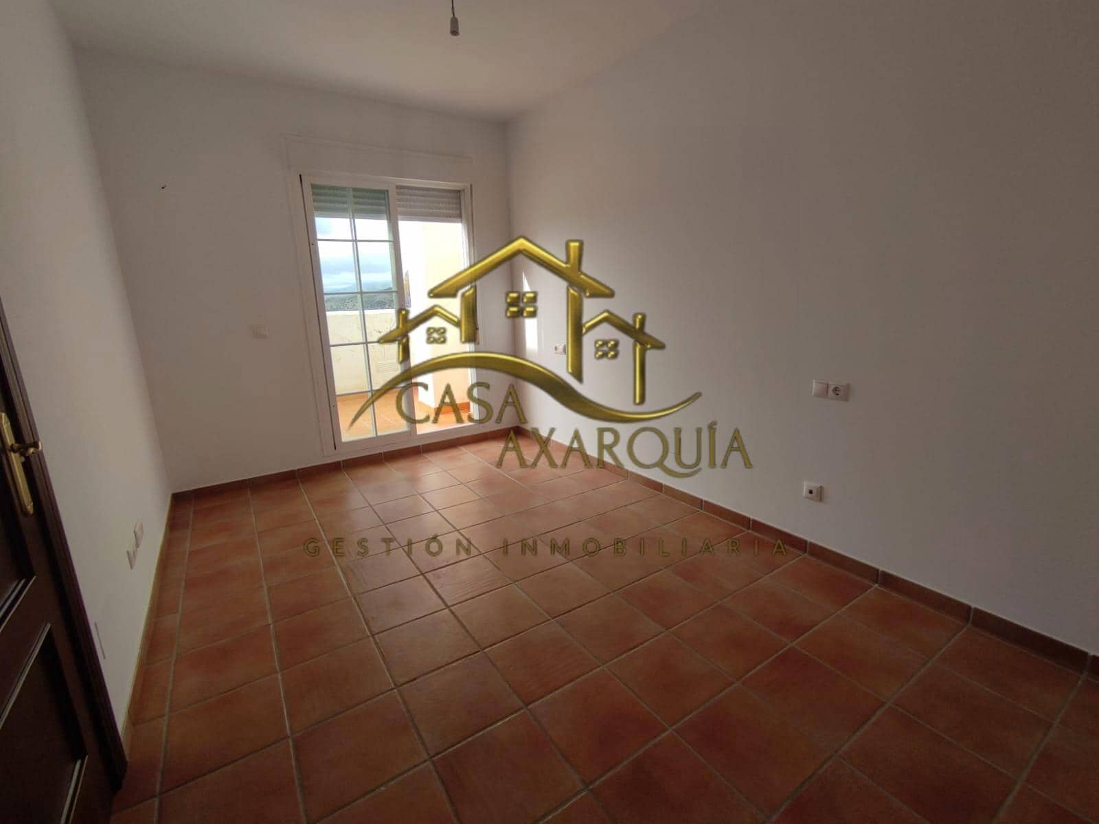 3 slaapkamer Rijtjeshuis te koop in Alcaucin met zwembad garage - € 185.000 (Ref: 9450140)