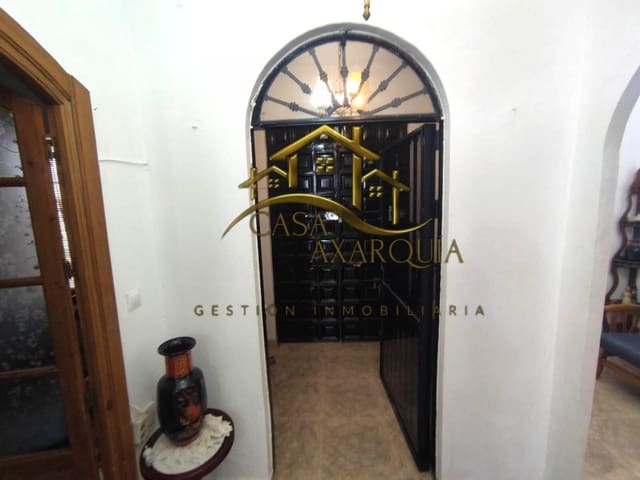 Casa de 5 habitaciones en Vélez-Málaga en venta - 299.000 € (Ref: 9474988)