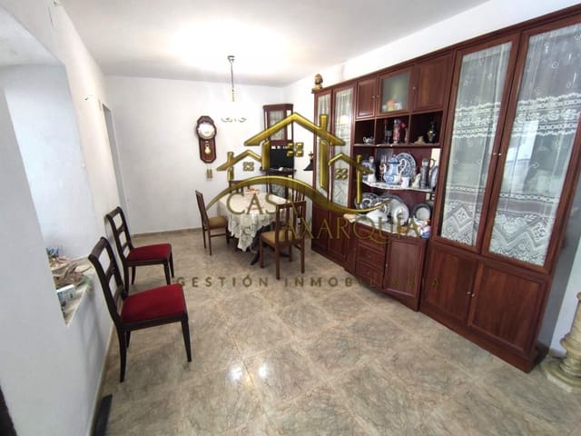 Casa de 5 habitaciones en Vélez-Málaga en venta - 299.000 € (Ref: 9474988)