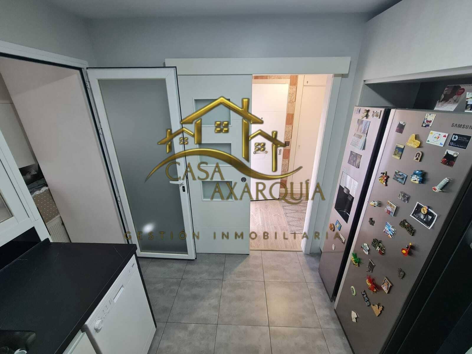 2 soveværelse Rækkehus til salg i Torre del Mar med swimmingpool - € 450.000 (Ref: 9530834)