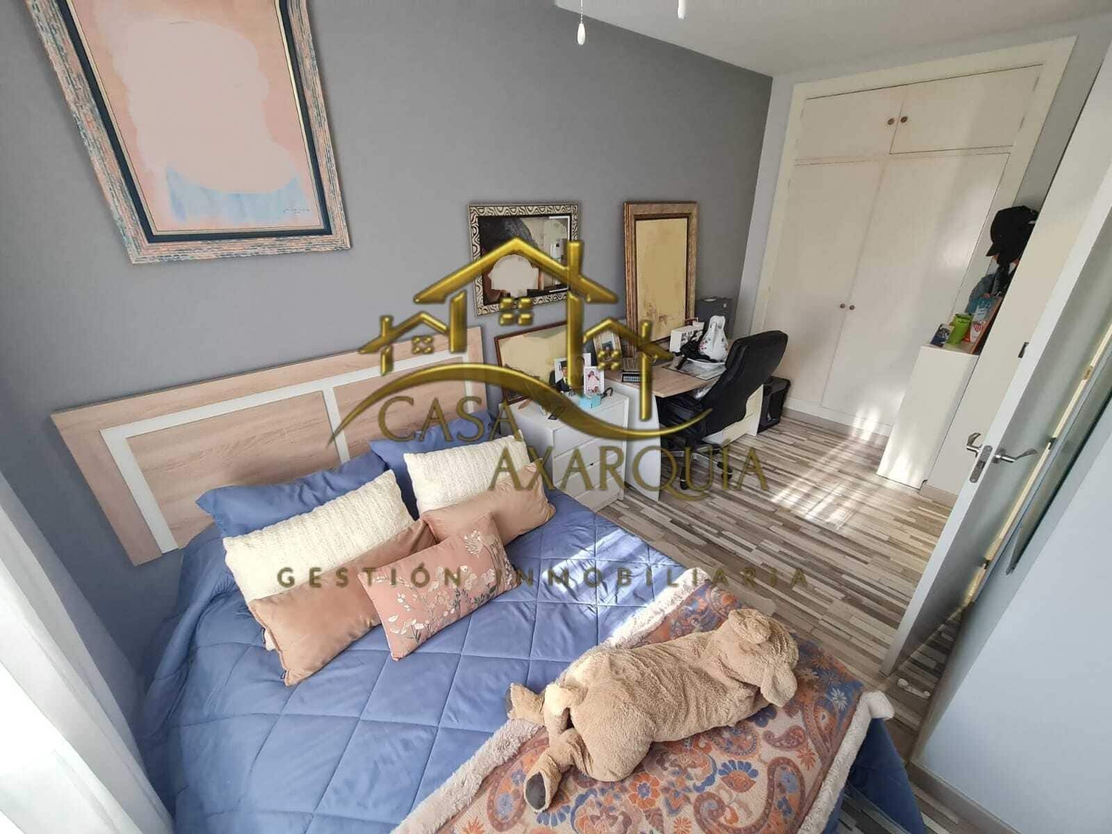 2 soveværelse Rækkehus til salg i Torre del Mar med swimmingpool - € 450.000 (Ref: 9530834)