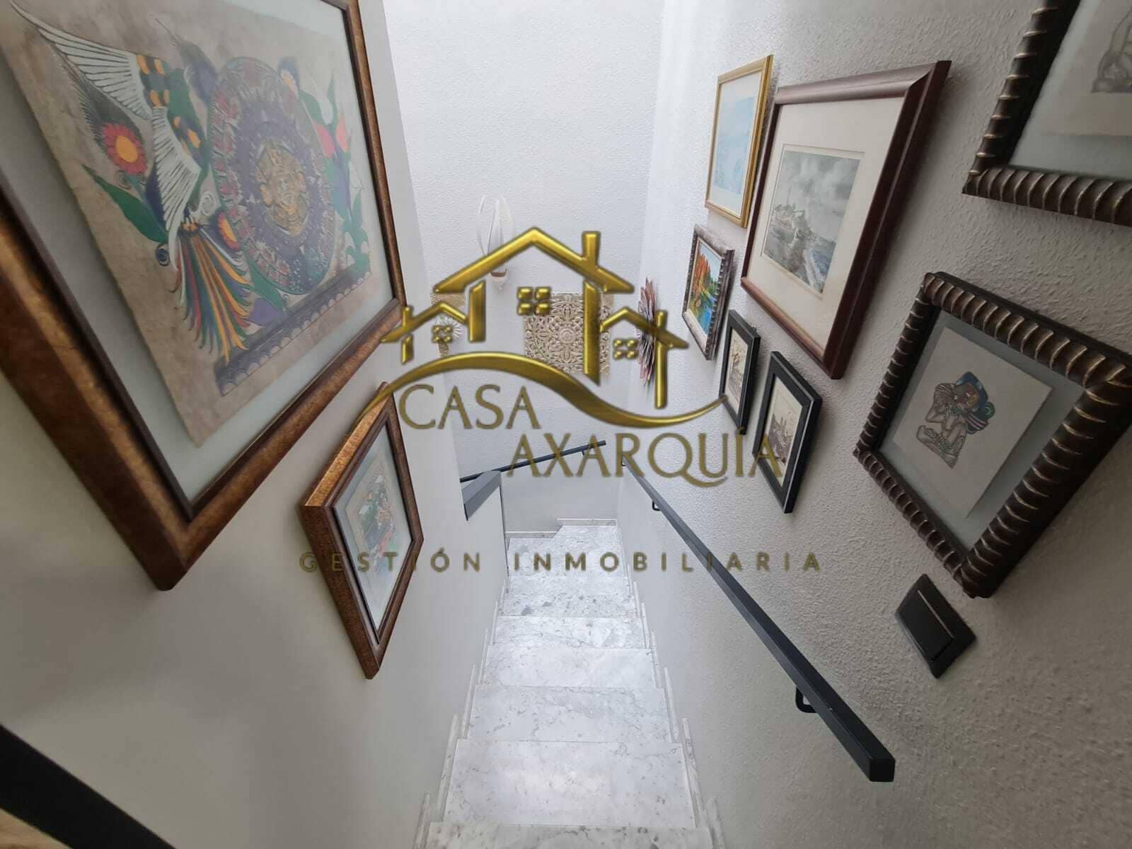 2 soveværelse Rækkehus til salg i Torre del Mar med swimmingpool - € 450.000 (Ref: 9530834)