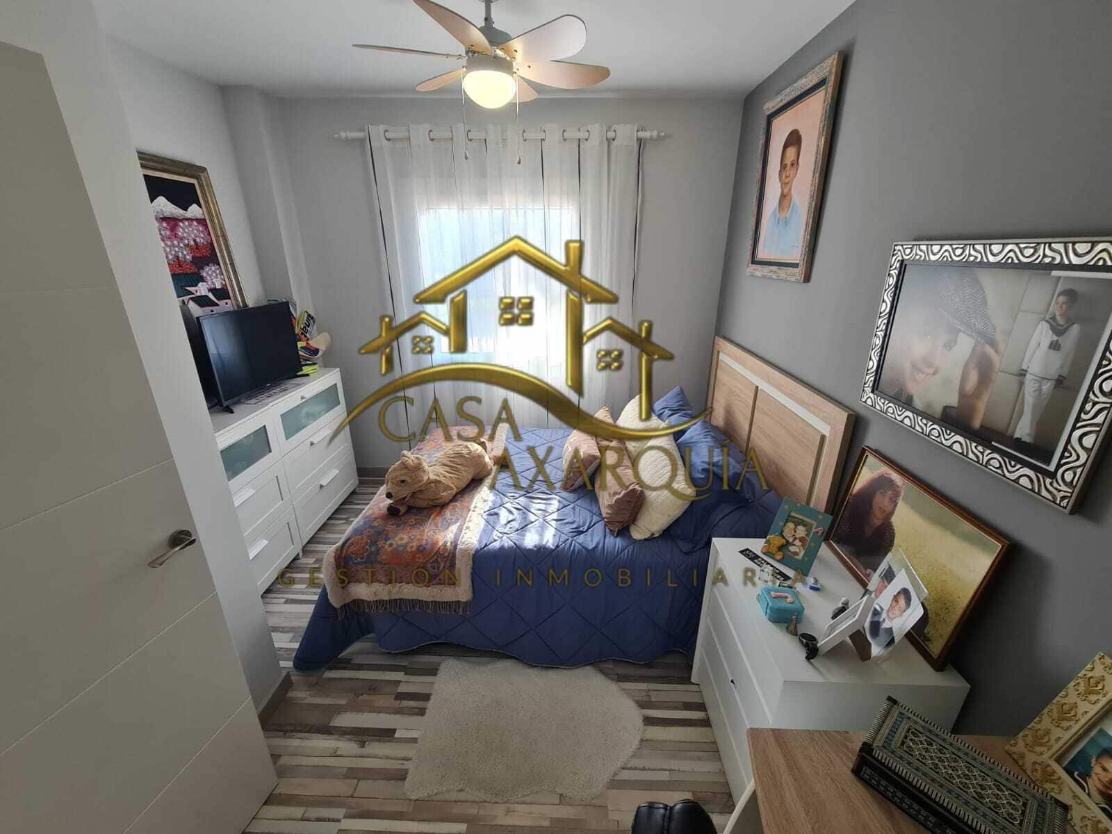 2 soveværelse Rækkehus til salg i Torre del Mar med swimmingpool - € 450.000 (Ref: 9530834)