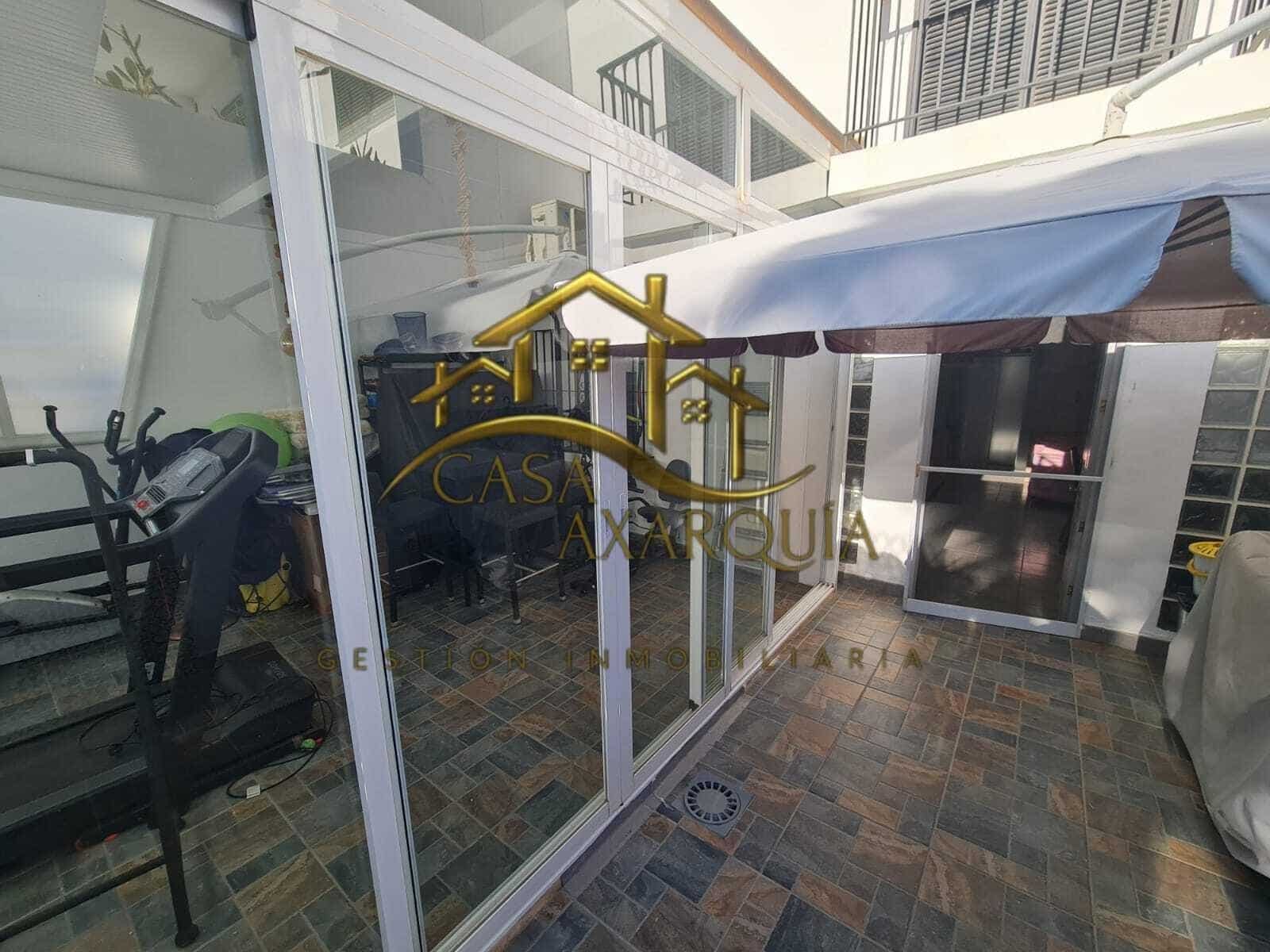 2 soveværelse Rækkehus til salg i Torre del Mar med swimmingpool - € 450.000 (Ref: 9530834)