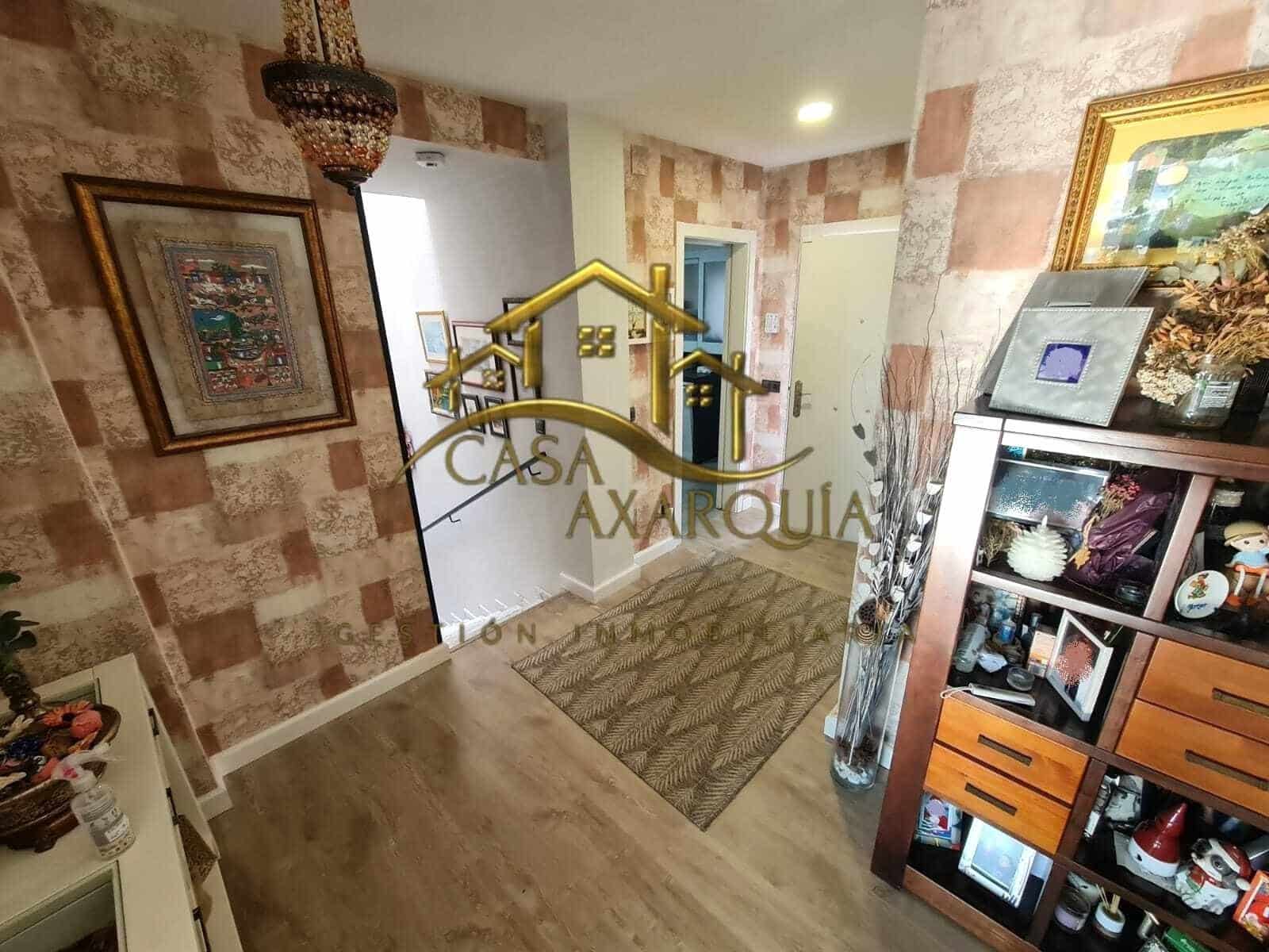2 soveværelse Rækkehus til salg i Torre del Mar med swimmingpool - € 450.000 (Ref: 9530834)
