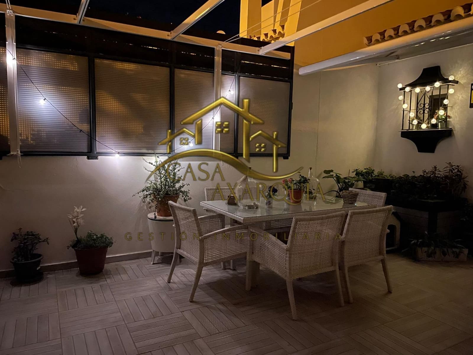 2 soveværelse Rækkehus til salg i Torre del Mar med swimmingpool - € 450.000 (Ref: 9530834)