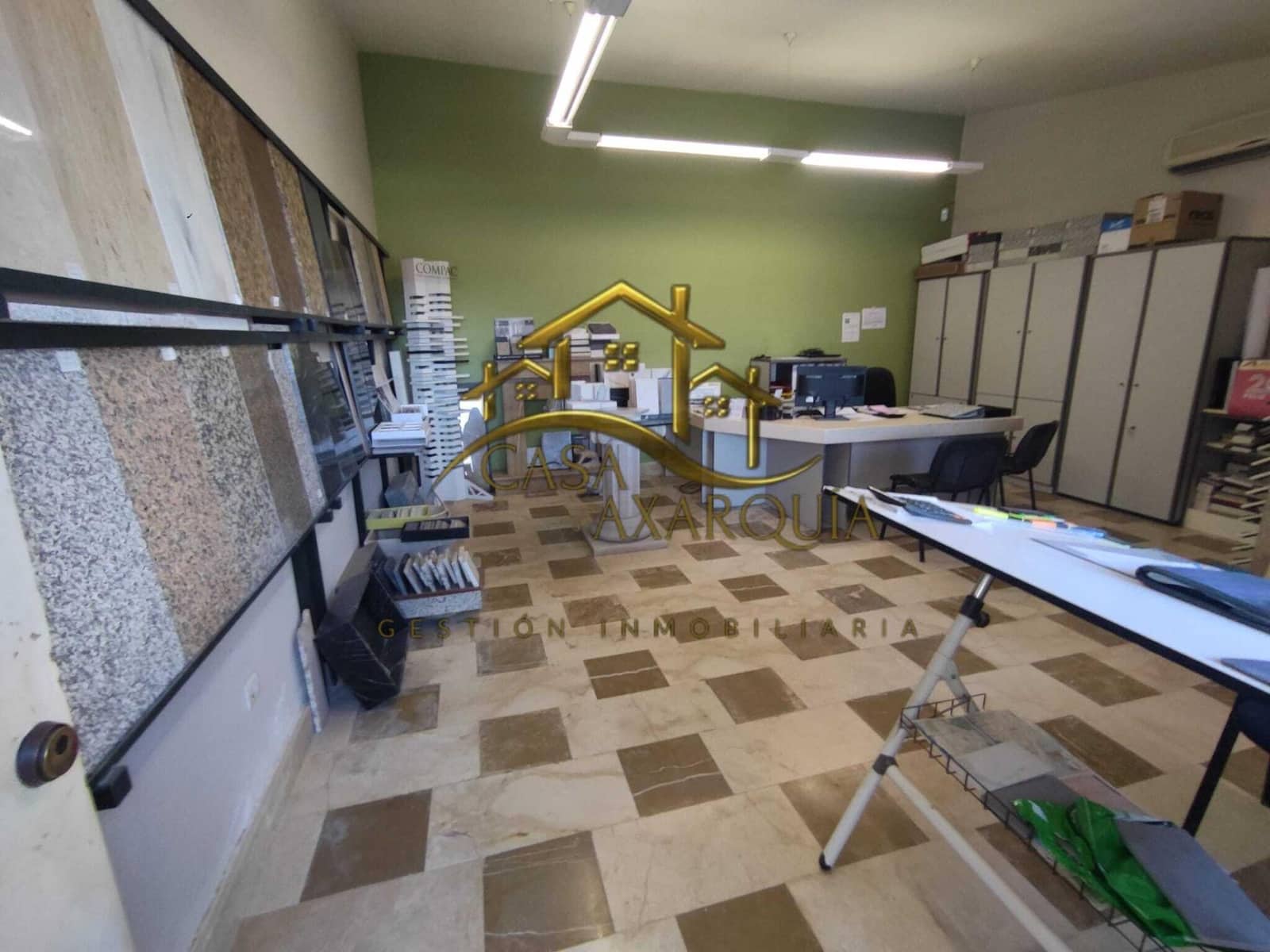 2 soveværelse Virksomhed til salg i Velez-Malaga - € 550.000 (Ref: 9530835)