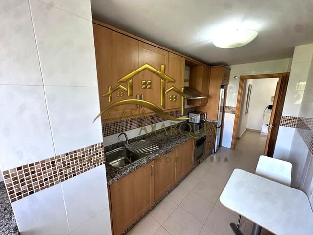 Piso de 2 habitaciones en Caleta de Vélez, Vélez-Málaga en venta con piscina - 290.000 € (Ref: 9541615)