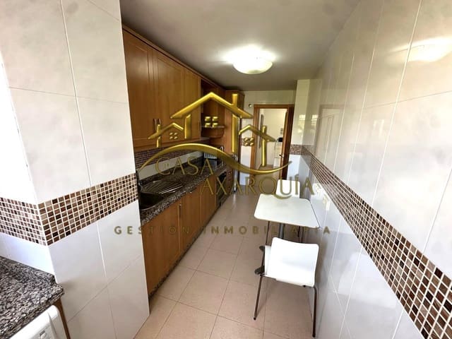 Piso de 2 habitaciones en Caleta de Vélez, Vélez-Málaga en venta con piscina - 290.000 € (Ref: 9541615)