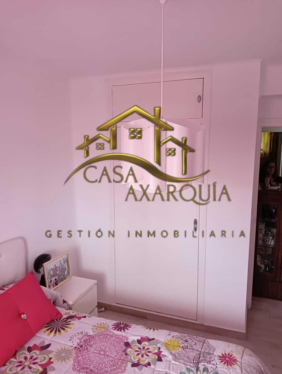 Piso de 3 habitaciones en Torre del Mar en alquiler - 1.600 € (Ref: 9543823)