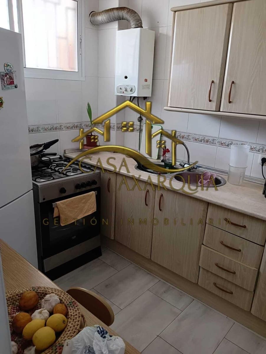 Piso de 3 habitaciones en Torre del Mar en alquiler - 1.600 € (Ref: 9543823)
