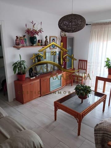 Piso de 3 habitaciones en Torre del Mar, Vélez-Málaga en alquiler - 1.600 € (Ref: 9543823)