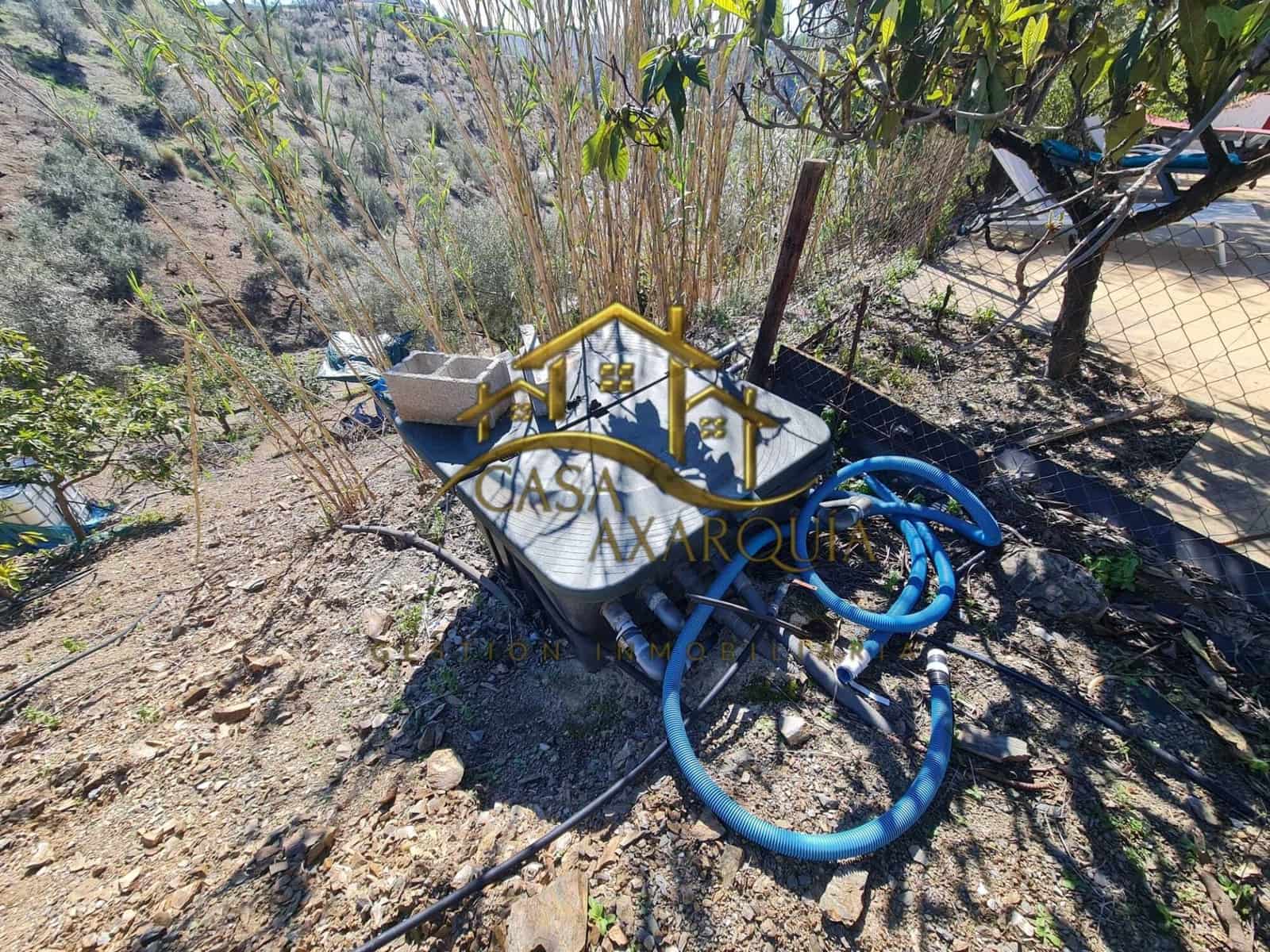 3 chambre Finca/Maison de Campagne à vendre à Sedella avec piscine - 225 000 € (Ref: 9625896)