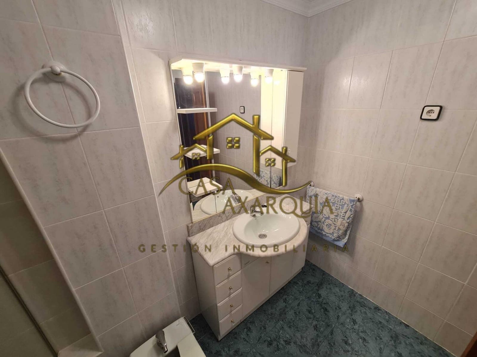 3 soveværelse Lejlighed til salg i Velez-Malaga med garage - € 325.000 (Ref: 9627788)