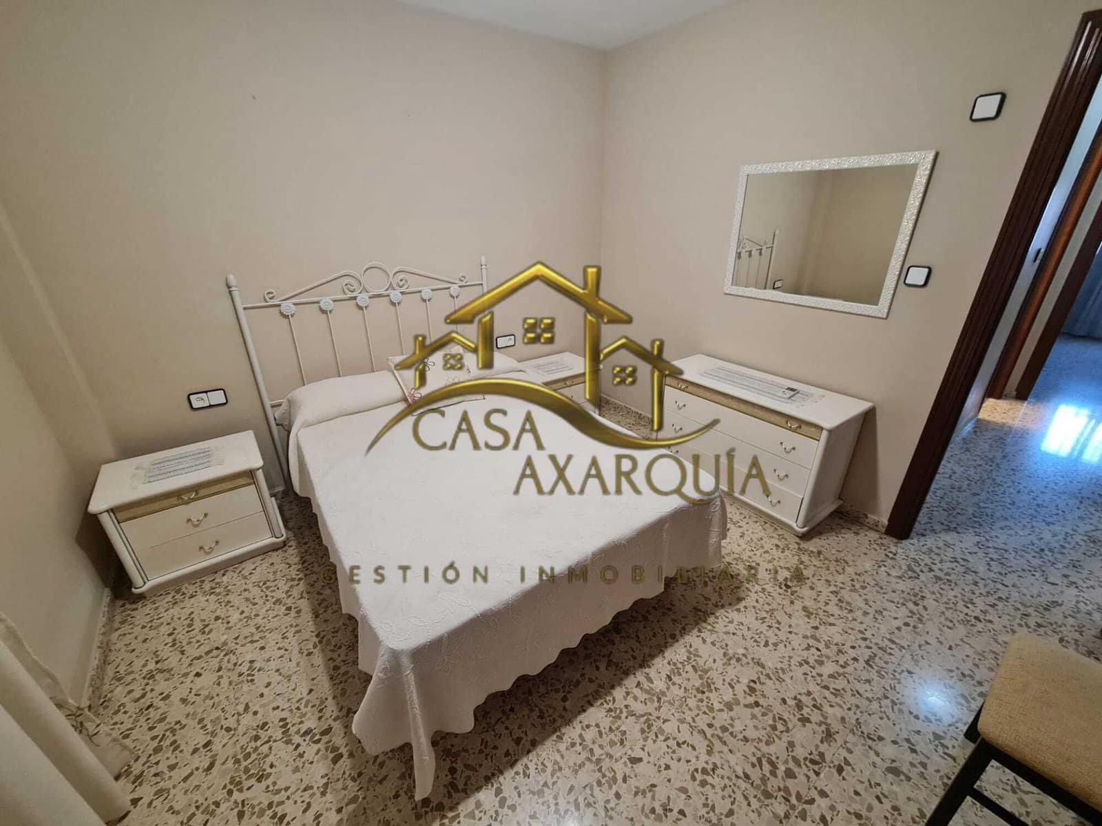 3 soveværelse Lejlighed til salg i Velez-Malaga med garage - € 325.000 (Ref: 9627788)