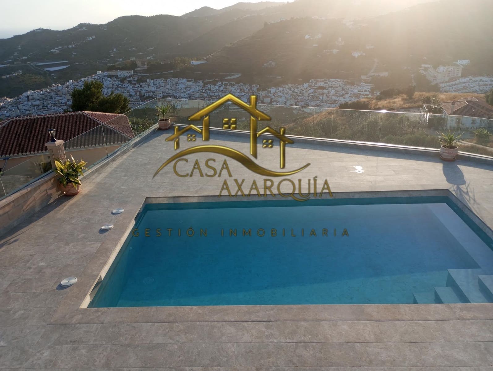 3 makuuhuone Maalaistalo vuokrattavana paikassa Torrox mukana uima-altaan - 2 250 € (Ref: 9637776)