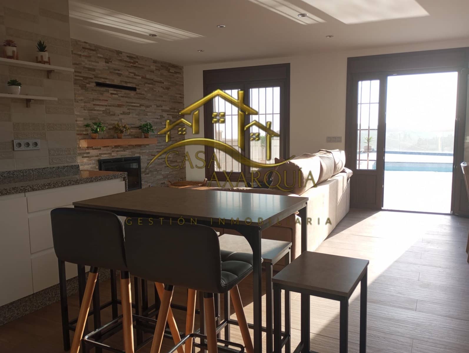 3 makuuhuone Maalaistalo vuokrattavana paikassa Torrox mukana uima-altaan - 2 250 € (Ref: 9637776)