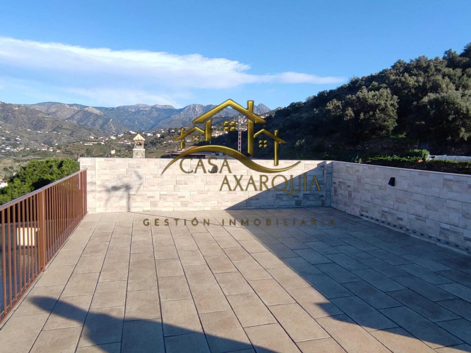 3 makuuhuone Maalaistalo vuokrattavana paikassa Torrox mukana uima-altaan - 2 250 € (Ref: 9637776)